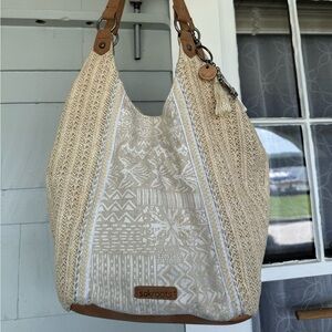 The Sak Sakroots summer bag.